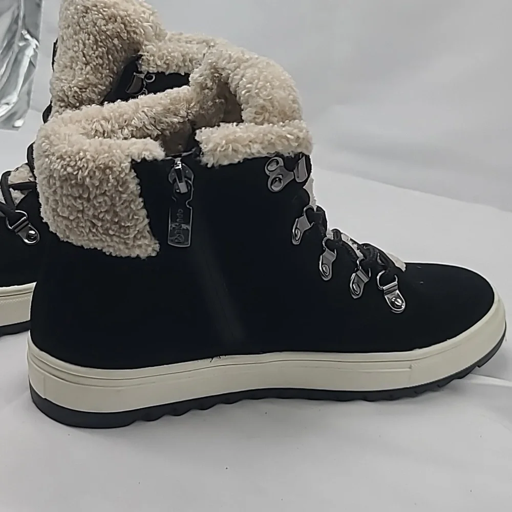 Blondo Shylo Waterproof Suede Faux Sherpa Lace Up Booties 7.5